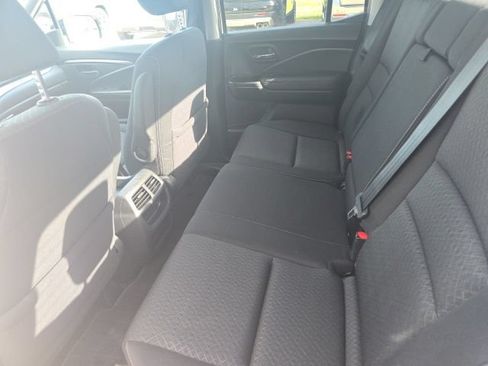 Used 2019 Honda Ridgeline Sport image 13