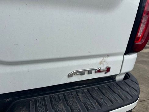 Used 2021 GMC Sierra 2500 AT4 AWD/4WD image 8