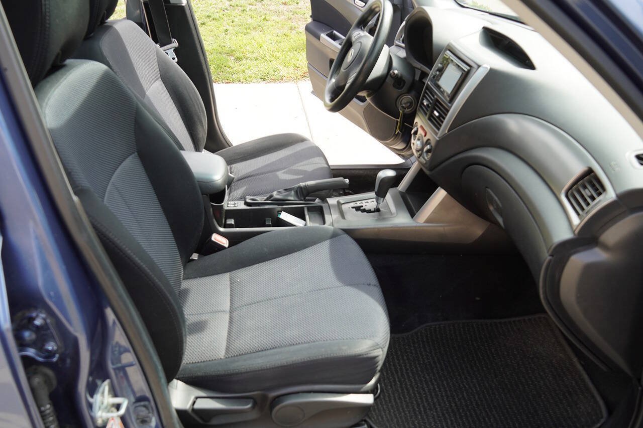 Used 2012 Subaru Forester 2.5X Premium AWD/4WD image 14