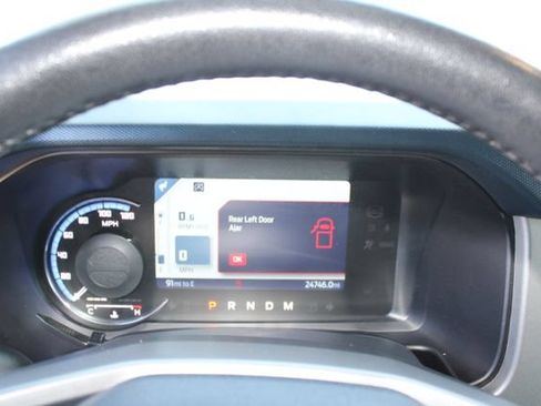 Used 2023 Ford Bronco Outer Banks AWD/4WD image 19