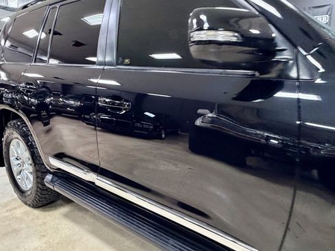 Used 2019 Toyota Land Cruiser AWD/4WD image 11