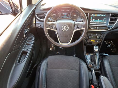 Certified 2019 Buick Encore Sport Touring AWD/4WD image 11