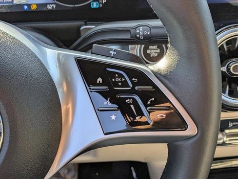 Certified 2025 Mercedes-Benz GLB 250 4MATIC image 14