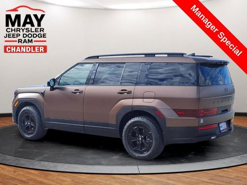 Used 2025 Hyundai Santa Fe XRT AWD/4WD image 3