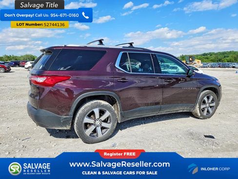 Used 2018 Chevrolet Traverse LT w/ LPO, Floor Liner Package AWD/4WD image 4