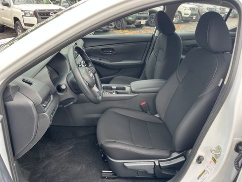 New 2025 Nissan Sentra S image 13