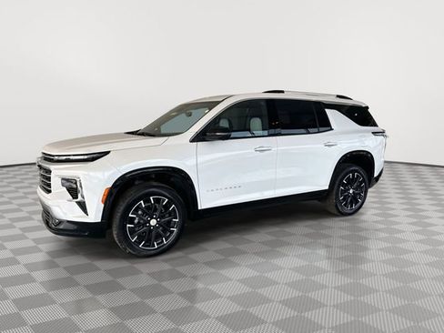 Certified 2024 Chevrolet Traverse RS image 7