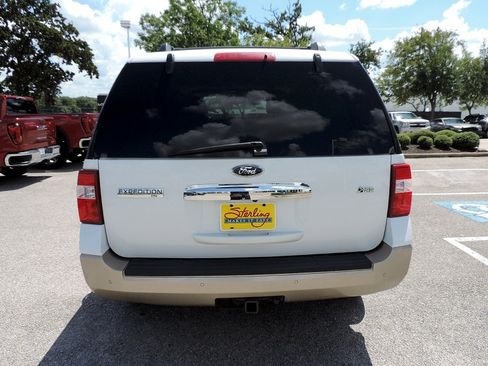 Used 2014 Ford Expedition XLT w/ Equipment Group 201A RWD image 6