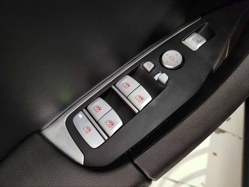 Used 2023 BMW X3 xDrive30i w/ Premium Package AWD/4WD image 22