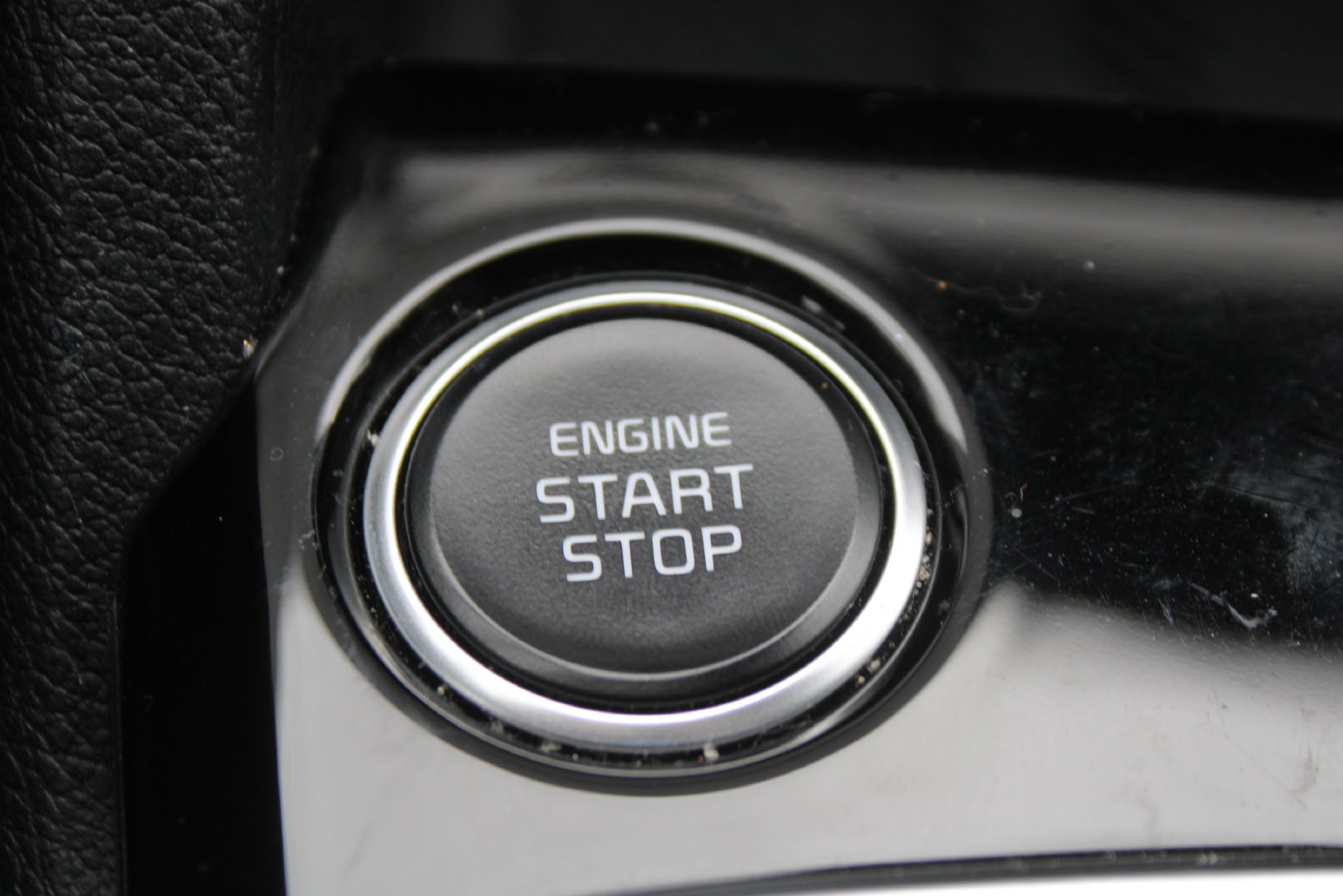 Certified 2023 Kia Sportage EX FWD image 32