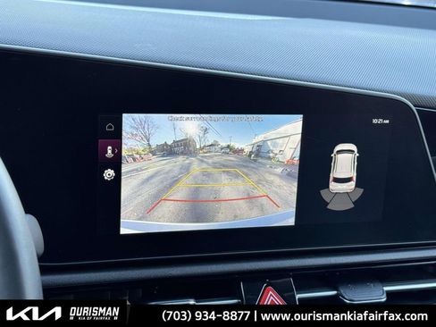 Used 2023 Kia Niro EX Touring image 5