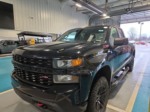 Used 2019 Chevrolet Silverado 1500 Custom Trail Boss w/ Custom Convenience Package image 13