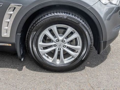 Used 2017 INFINITI QX70 AWD w/ Premium Package image 7
