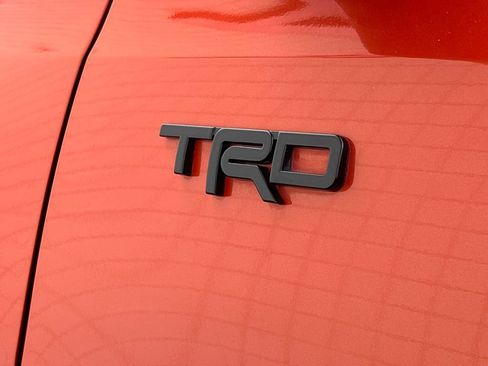 Used 2017 Toyota Tacoma TRD Off-Road image 31