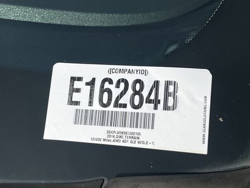 Used 2014 GMC Terrain SLE image 23