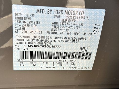 New 2025 Lincoln Aviator AWD w/ Equipment Group 101A image 29