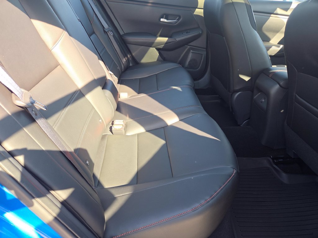 Certified 2025 Nissan Sentra SR w/ SR Premium Package FWD image 28