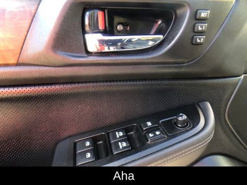 Used 2016 Subaru Outback 2.5i Limited image 11