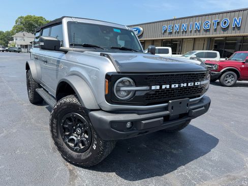 Used 2022 Ford Bronco Wildtrak AWD/4WD image 1