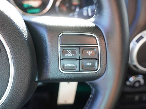 Certified 2016 Jeep Wrangler Unlimited Sahara image 26