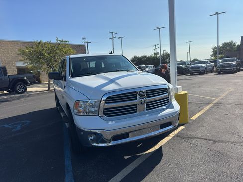Used 2018 RAM 1500 Big Horn AWD/4WD image 2