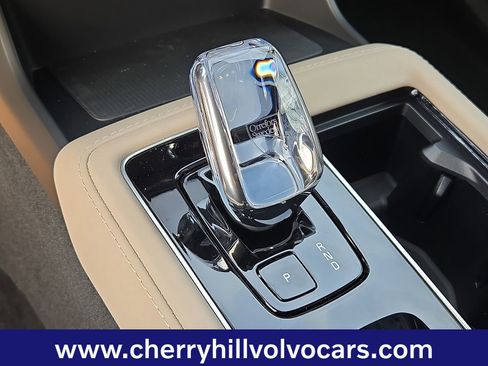 New 2026 Volvo XC90 T8 Plus w/ Protection Package Premier image 11