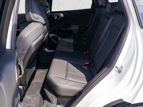 New 2026 BMW X3 xDrive30i w/ Premium Package AWD/4WD image 19