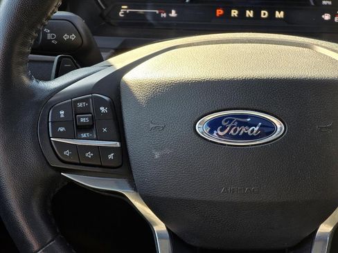 Used 2020 Ford Explorer Limited w/ Class III Trailer Tow Package image 16