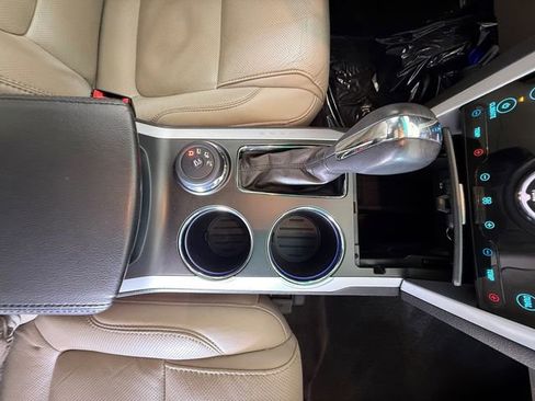 Used 2014 Ford Explorer Limited w/ Equipment Group 302A AWD/4WD image 23