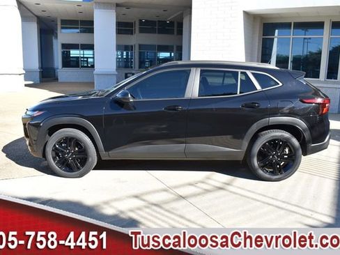 Used 2025 Chevrolet Trax ACTIV w/ Driver Confidence Package image 6