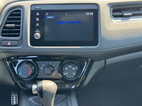 Used 2019 Honda HR-V Sport image 15