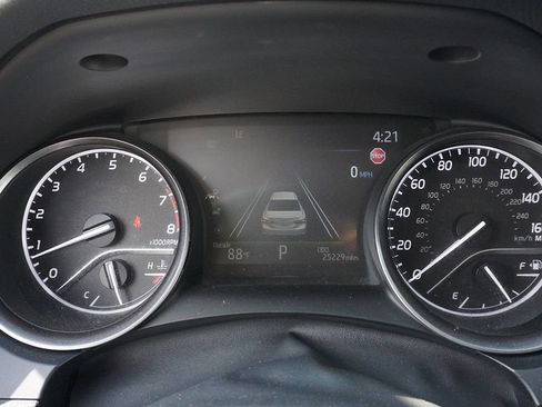 Used 2024 Toyota Camry SE AWD/4WD image 25