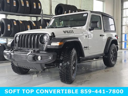 Used 2022 Jeep Wrangler Willys image 10