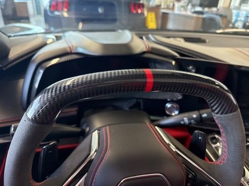 Used 2025 Chevrolet Corvette Z06 w/ Stealth Interior Trim Package image 10