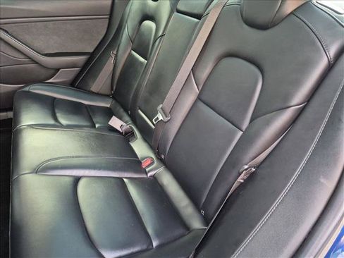 Used 2019 Tesla Model 3 Standard Range Plus RWD image 19