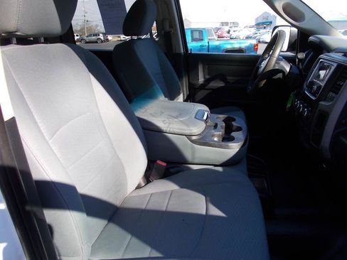 Used 2017 RAM 2500 Tradesman w/ Popular Equipment Group image 26