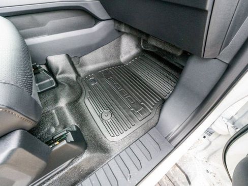 New 2026 Ford F250 Lariat w/ Black Appearance Package image 23