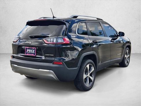 Used 2019 Jeep Cherokee Limited FWD image 5