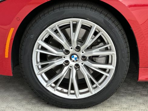 Certified 2024 BMW 330i Sedan w/ Convenience Package RWD image 11