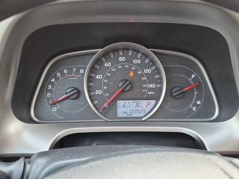Used 2014 Toyota RAV4 XLE AWD/4WD image 11