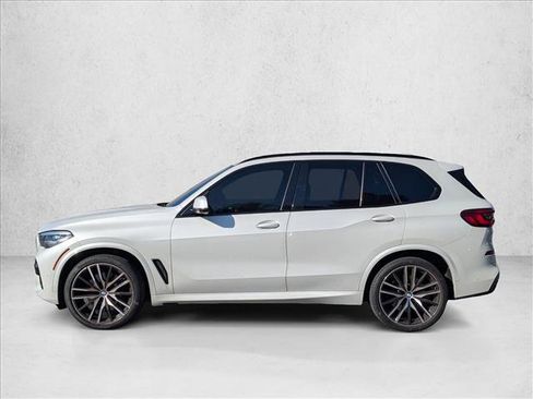 Used 2020 BMW X5 M50i w/ Premium Package image 8