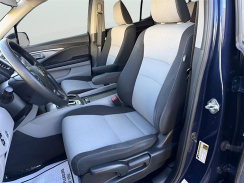 Used 2017 Honda Ridgeline RTS image 12