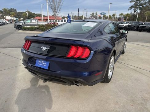 Used 2018 Ford Mustang Coupe w/ Equipment Group 101A image 9