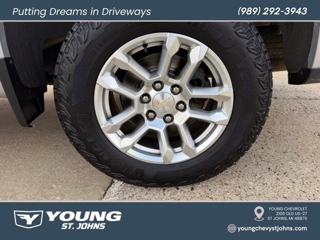 Certified 2022 Chevrolet Silverado 1500 LT AWD/4WD image 10