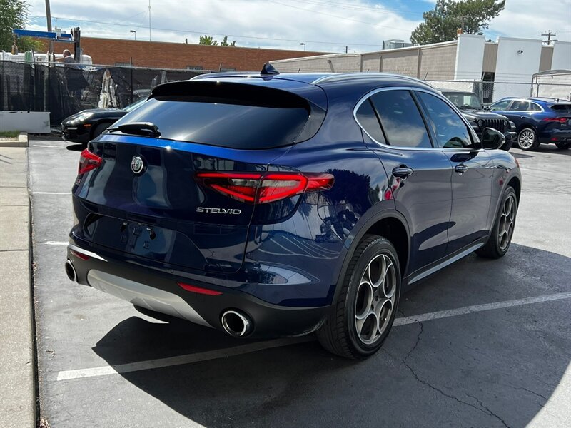 Used 2018 Alfa Romeo Stelvio AWD w/ Cold Weather Package image 7