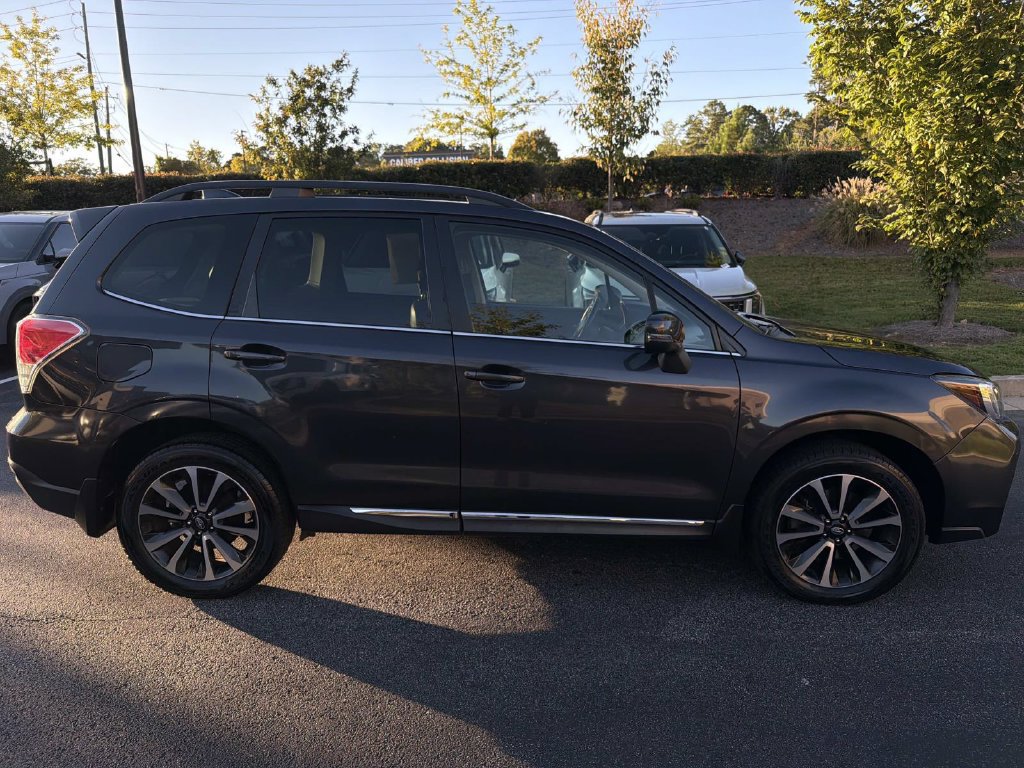 Used 2018 Subaru Forester 2.0XT Touring w/ Popular Package #2 AWD/4WD image 2