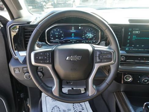 Used 2023 Chevrolet Silverado 1500 LT Trail Boss AWD/4WD image 25
