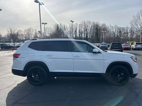 Used 2022 Volkswagen Atlas SE image 4