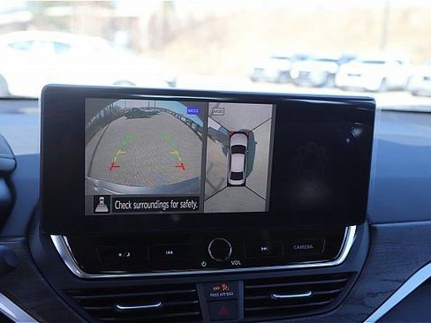 New 2025 Nissan Altima 2.5 SL image 21