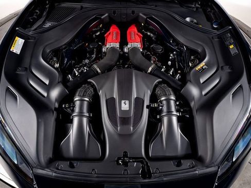 Certified 2019 Ferrari Portofino image 15